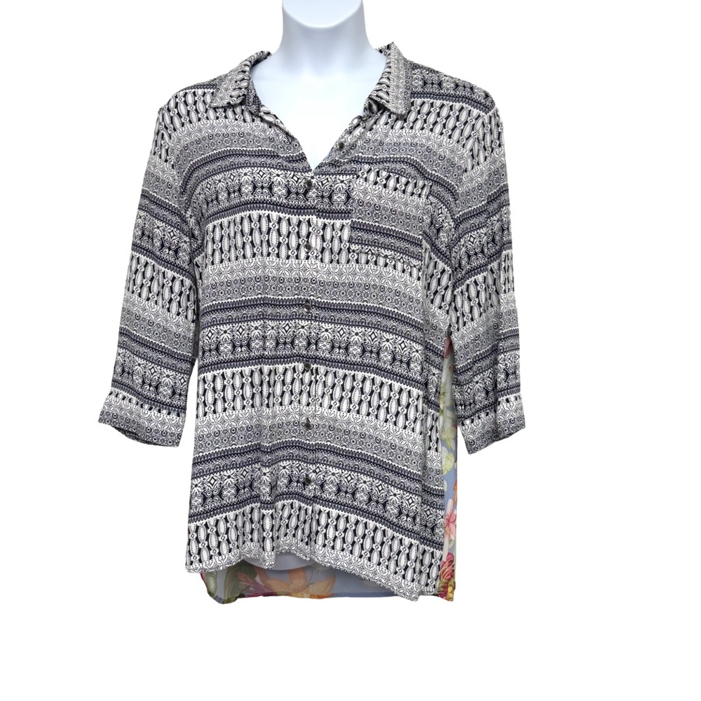 Christopher & Banks Blue & White Patterned Women's Top With Floral Back Size XL